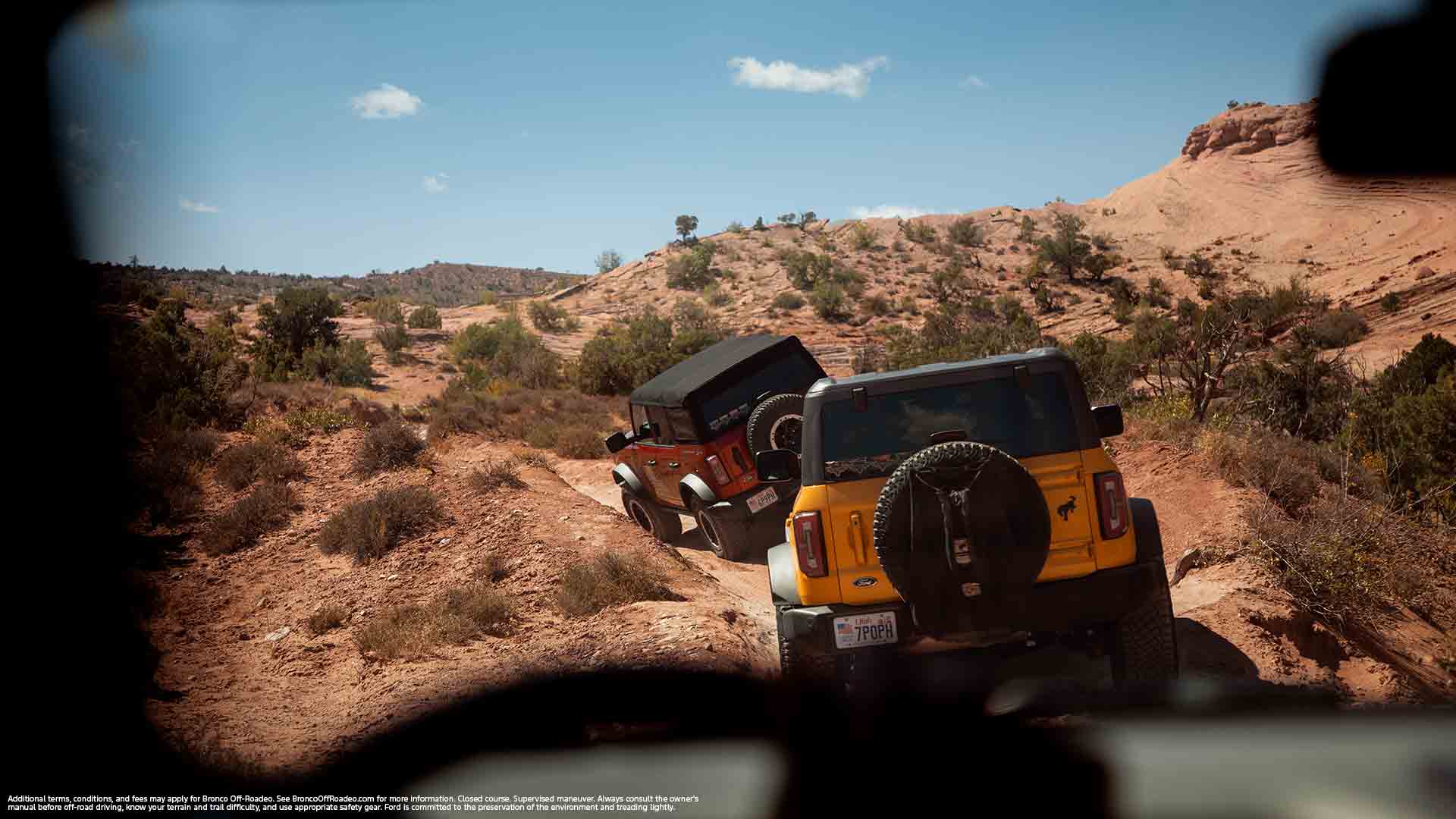 Ford Broncos Off-Road