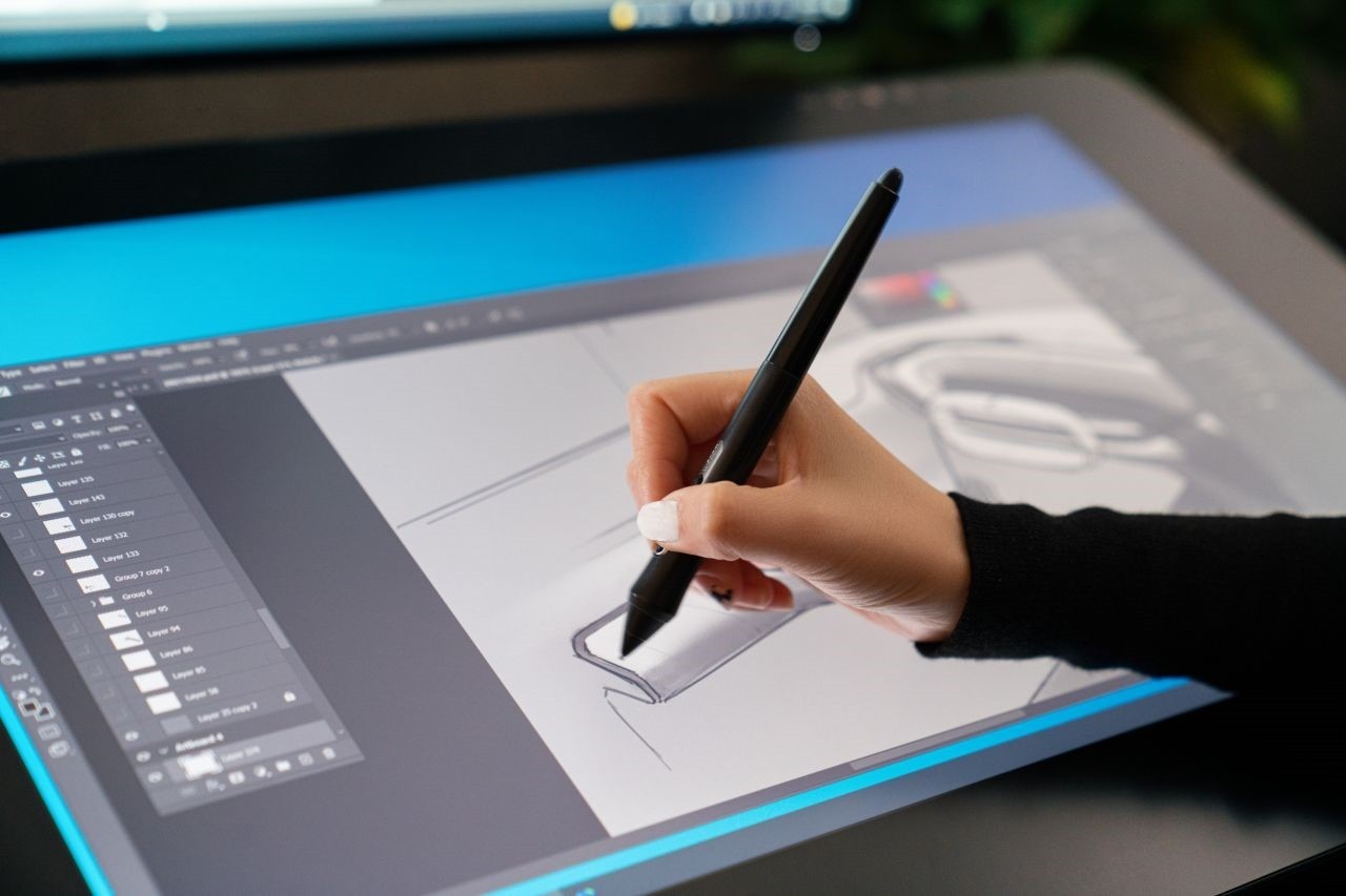 hand drawing on tablet with stylus